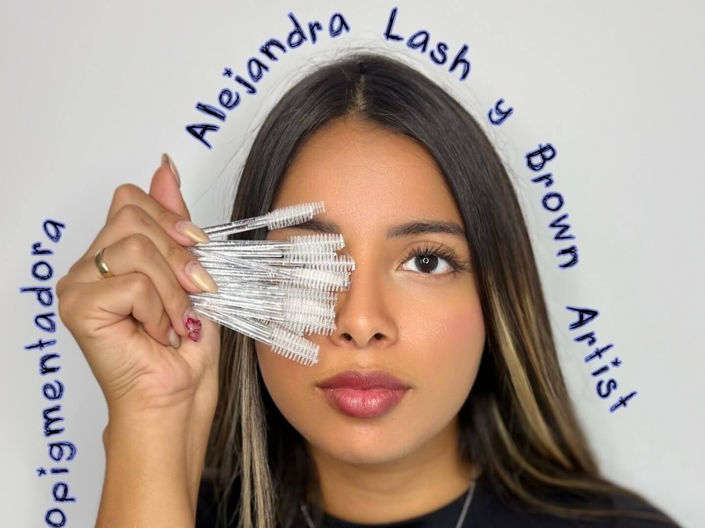 8 beautydesigngranada-estetica-cejas-pestanas-micropigmentacion-formacion-granada